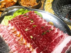 -青瓦炭韩潮烤肉(花园道店)