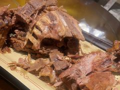 -东口码头·烧鸽子·鱼头泡饼·地方菜(金鹰悦城店)