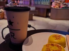 -星巴克臻选(成都太古里店)