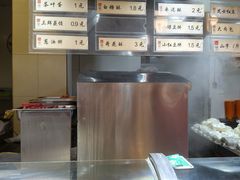 -同济大学本部学苑饮食广场