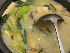 -沪华海鲜大酒楼(南汇店)