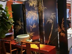 -八府香鸭·啫啫煲(华山路店)