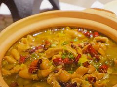 -龙巢盱眙龙虾·鸡煲·烧烤宵夜(坪洲店)