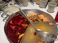 -左庭右院鲜牛肉火锅(金山万达店)