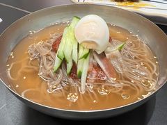 -许哥东北烧烤·铁丳烤串·宫后夹肉(繁花中心店)