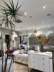 -染指坊日式美甲美睫设计中心