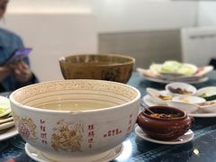 -桥香园云南过桥米线(金马碧鸡店)