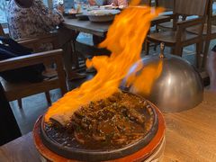 -蜜桃餐厅·伴山(湖滨商业街店)