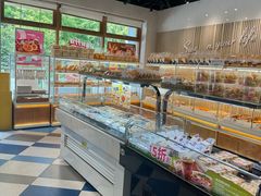 -85度C(生甜甜圈研究工坊·上海局门店)