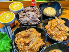 -呷哺呷哺 黄金牧场 (欢乐谷店)