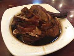 -余杨鸭鸭餐厅
