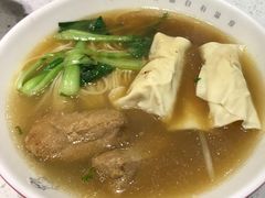 -牛吃草牛肉面(甬港南路店)