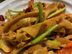 -贯贯吉·清真餐厅(浙江中路店)