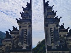 -爱情山风景区