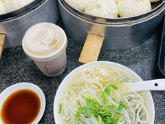 牛肉粉汤-胡家包子·清真(大众巷店)