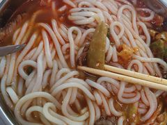 -龙香记桂林米粉(东扬威街11号楼店)