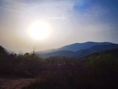 -鬼笑石后山停车场