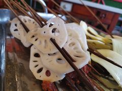 -钢管厂五区小郡肝串串香(蜀都万达店)