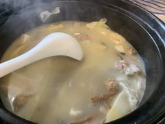 传统砂锅雅鱼-鲜椒鱼·雅安地标性美食