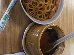 -万方圆拌粉瓦罐汤(九江湖滨店)