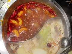 -大龙燚火锅(五一广场店)