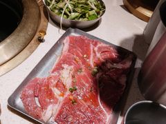 -蚂蚁洞·烤肉大营地(上海静安大悦城店)