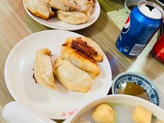 -胡记锅贴·沪上游子老鸭粉丝汤(太原路店)
