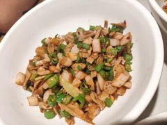 -味上湘菜馆(岳麓山店)
