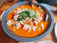 酸木瓜煮鱼-云之南(八里庄店)