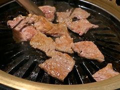 -炼火烤肉店