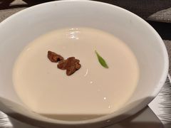 -虹潮荟·餐桌上的美食地理(太阳宫店)