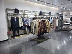 -URBAN REVIVO(济南世茂广场店)
