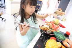 -BabyMonster小怪兽亲子派对·餐厅乐园(金月湾店)