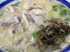 -明呈黄鱼面馆(斜土路店)