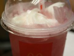 五莓口味麦炫酷-麦当劳(无锡永乐店)
