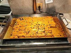 -南郊宾馆·风味自助餐厅·山东十六地市特色菜