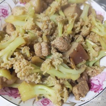 七少带你学做饭|清凉一夏，花菜炒肉