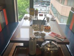 靠窗位-九府羊·鲜羊火锅·烤串(新华路店)