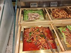 -金滏山·烤肉海鲜火锅自助(襄阳万达店)