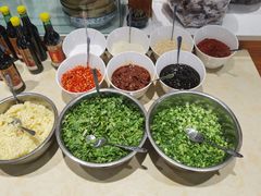-九寨沟特色牦牛肉汤锅