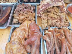 -雷祖芳老妈蹄花店