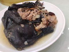 -东豪园林海鲜酒家(南港路辅路店)