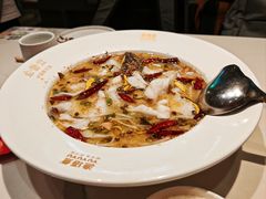 -渔语鱼酸菜鱼新川菜(来福士店)