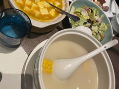 -港丽餐厅(来福士店)