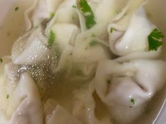 -周震馄饨