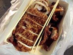 -六合夜市