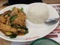 柱侯牛腩饭-新世界餐厅(万达店)