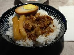 台湾卤肉饭-雷泰泰台式胡椒虾(滨江金铂湾店)