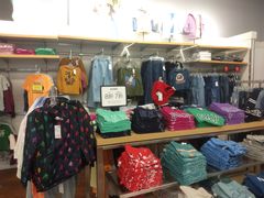 -GAP(王府井奥莱·香江小镇店)
