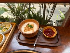 -银米·云南传统过桥米线(双廊黑金冠店)